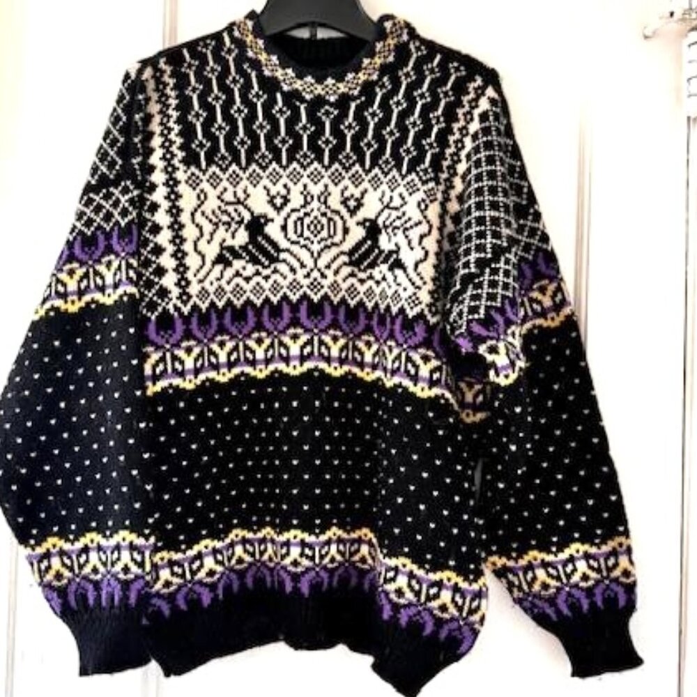 Vintage Dale of Norway Pure Wool Deer Fair Isle Knit Sweater Cottagecore Ski